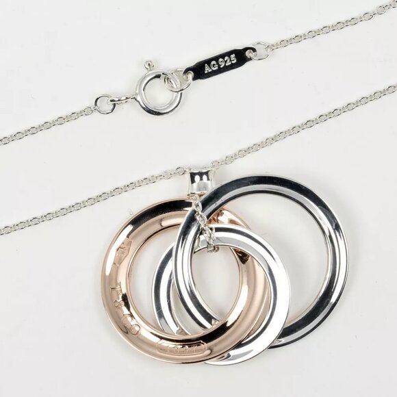 TIFFANY&Co. Interlocking Circle Necklace Silver925/Rubedo metal - Picture 6 of 7